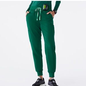 FIGS ZAMORA HUNTER GREEN SCRUB PANTS